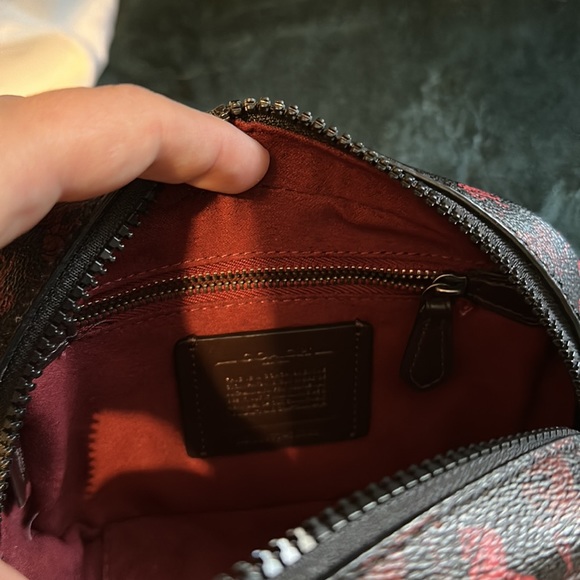 Coach crossbody - Picture 6 of 9